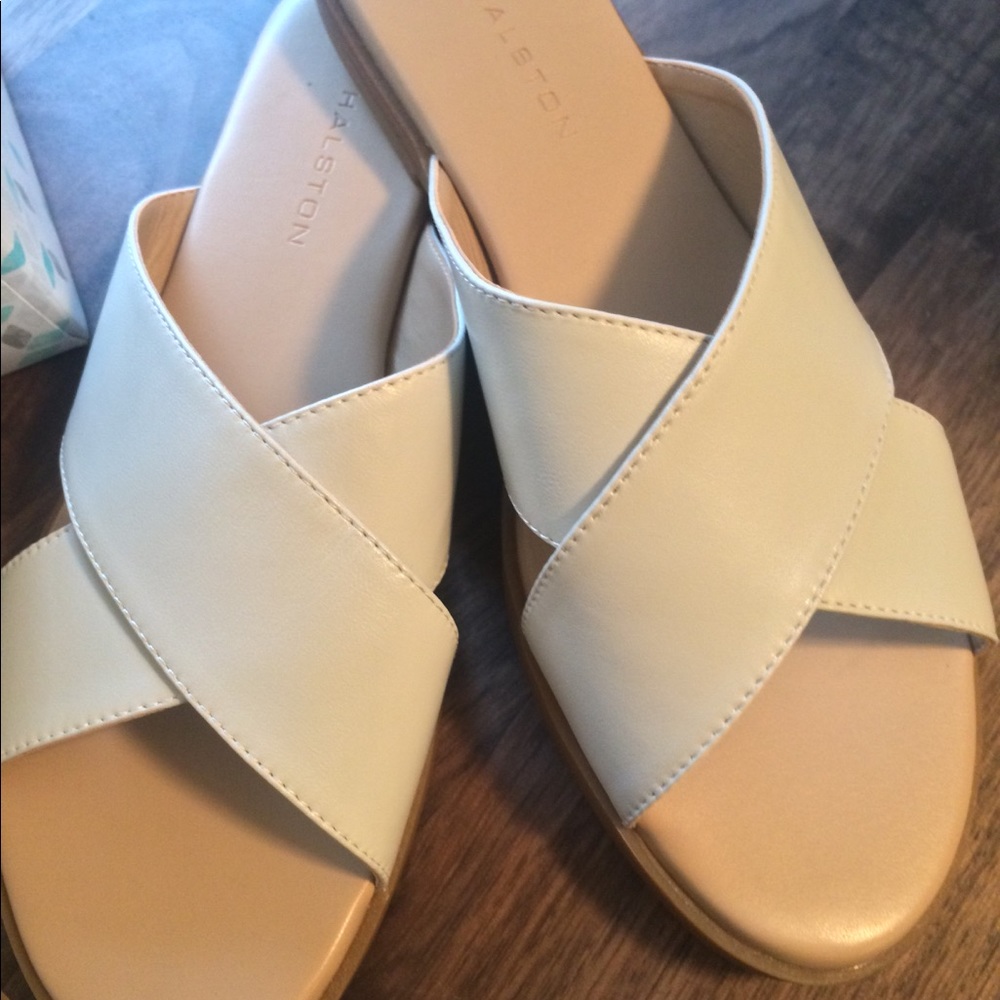 Leather Crossover Sandal, H by Halston SZ 9